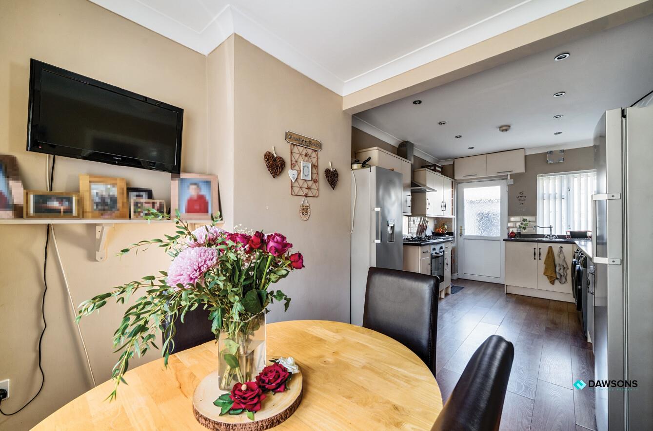 Maes Tref, Llanelli, SA15 3SY